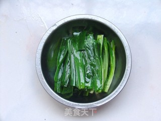 Delicious or Hand-rolled Noodles-two-in-one Hand-rolled Spinach Noodles recipe