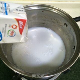 Purple Sweet Potato Milk Sago recipe