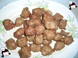 Xiancaoge Private Kitchen (big Fish and Meat) - Twenty-nine of The Twelfth Month (dried Fried Meatballs) recipe