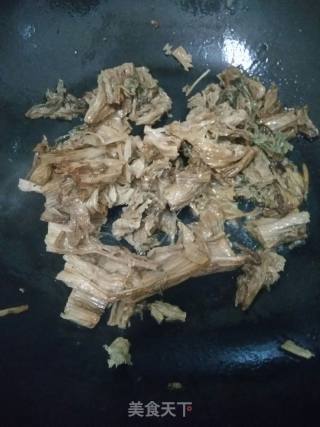 Dried Cabbage Stewed Frozen Tofu recipe