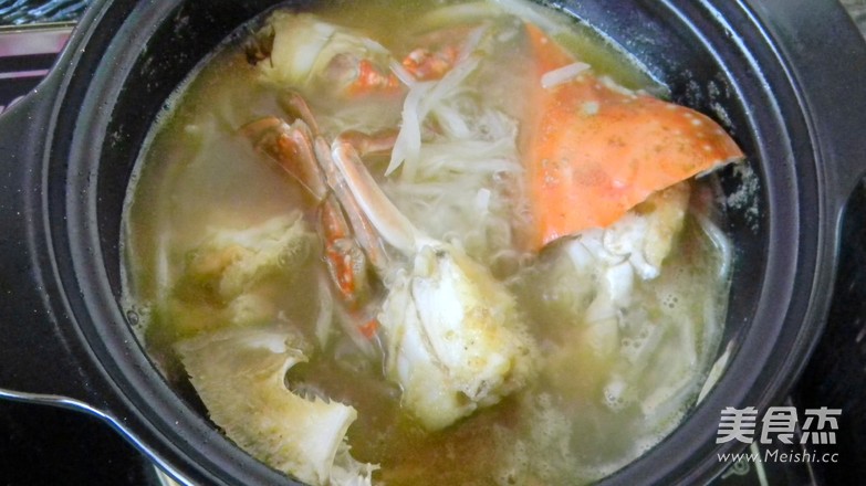 Crab and Carrot Claypot recipe