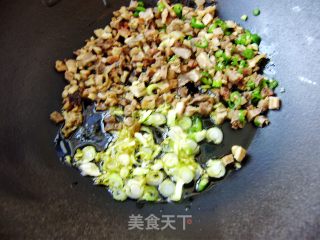 [jianjiang Noodles Made in A Pattern] Double-wire Fried Noodles recipe