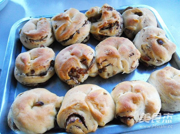 Chocolate Raisin Bread recipe