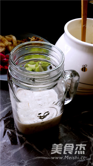 Oatmeal Yogurt Breakfast Jar recipe