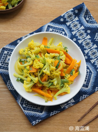 Stir-fried Carrots with Curry Cauliflower recipe
