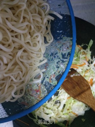 Fried Noodles with Vegetables recipe