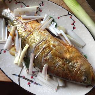 【zhejiang】steamed Yellow Croaker (steaming Every Day) recipe