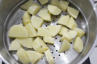 Potato Yolk Crisp recipe