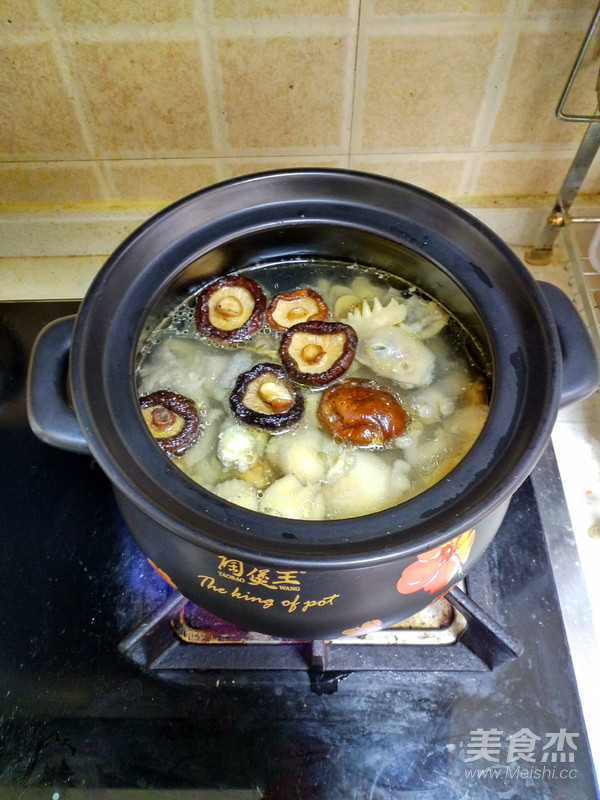 Mushroom Chicken Soup recipe