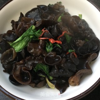 Stir-fried Fungus with Choy Sum recipe