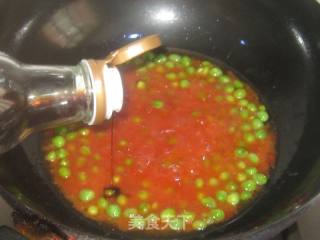 Grass Carp with Pea and Tomato Sauce recipe