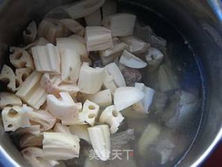 Stewed Beef Cartilage with Lotus Root recipe