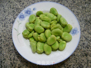 Roasted Broad Beans with Small Vegetarian Chicken recipe