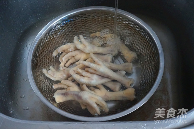 Shrimp Marinated Chicken Feet recipe