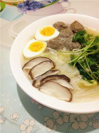 Egg and Mushroom Beef Ball Noodle Soup recipe