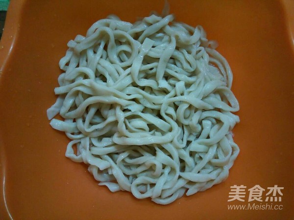 Seafood Hand Rolled Noodles recipe