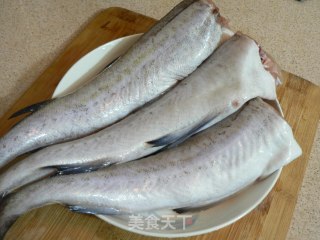 Headless Fish Stewed Tofu recipe