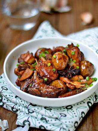 Braised Chicken with Chestnuts recipe