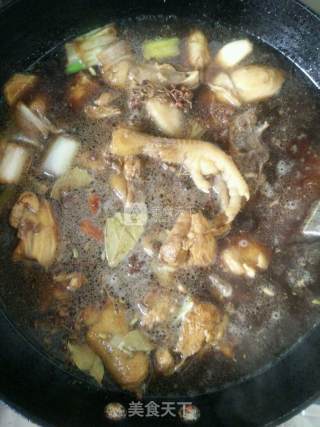 Chicken Stewed with Mushrooms recipe