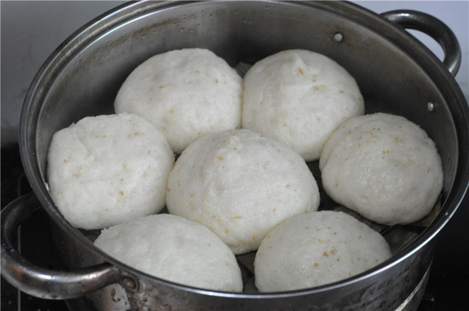 Must Eat in Autumn-super Soft White Fungus Steamed Buns recipe