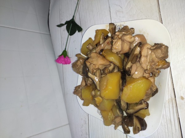 Stewed Mushrooms with Drumsticks and Mushrooms recipe