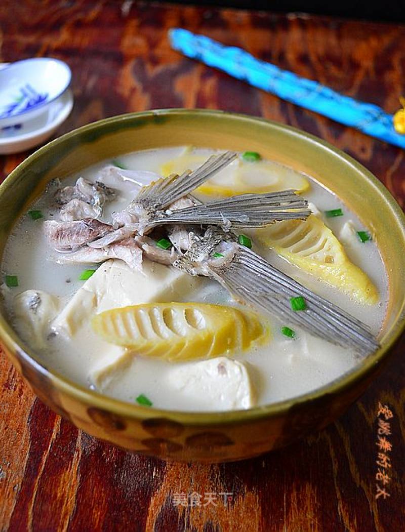 Spring Bamboo Shoots with Tofu and Sea Bass Head Soup recipe