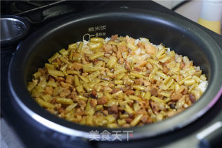 Cowpea Minced Meat Braised Rice recipe