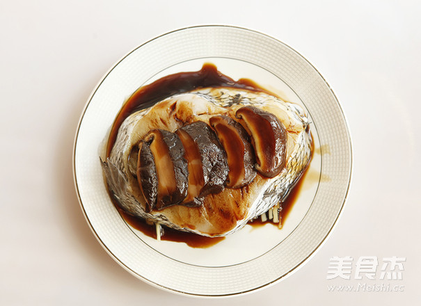 Steamed Cod with Shiitake Mushrooms recipe