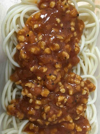 Spaghetti with Tomato Meat Sauce recipe