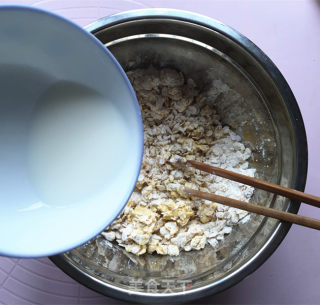 Oatmeal Sesame Buns recipe