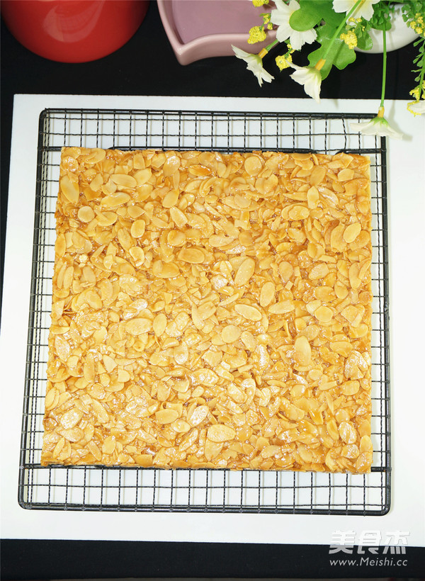 Caramel Almond Cookies recipe