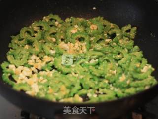 Bitter in Hot Summer---salted Egg Bitter Gourd recipe