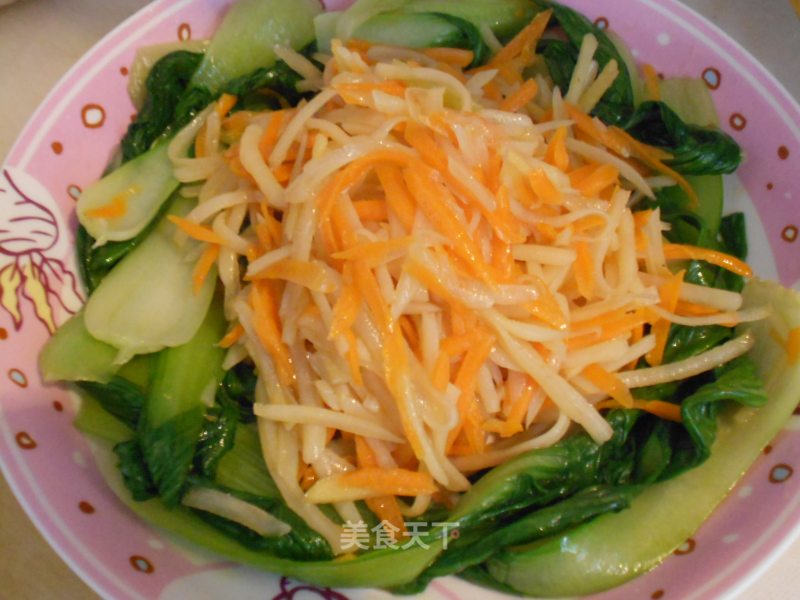 Vegetarian Stir-fried Crispy Double Silk---carrot and Potato Shreds recipe