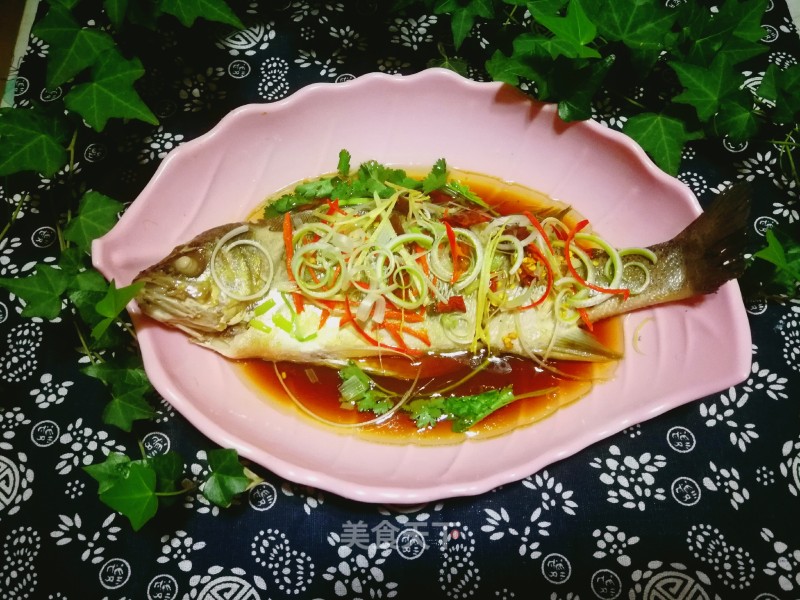 Oil Splashed Sea Bass recipe