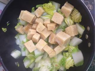 Frozen Tofu Stewed with Cabbage recipe