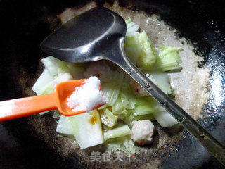 Stir-fried Cabbage with Shrimp Balls recipe