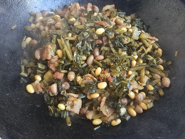 Fried Potherb Mustard with Soybeans recipe