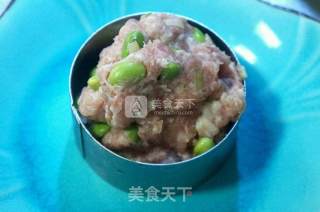 Steamed Crab with Edamame Patty recipe