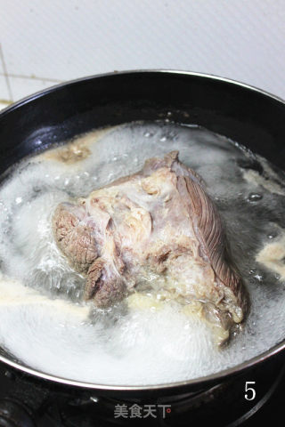 Beef with Sauce recipe