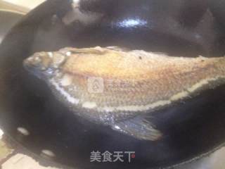 Braised Bream in Soy Sauce recipe