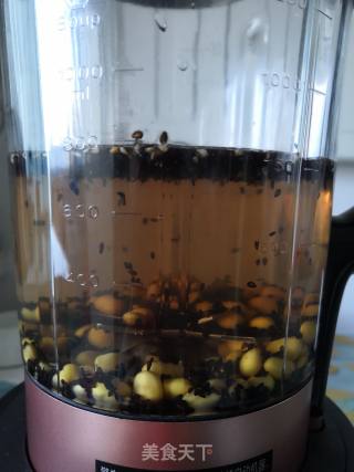 Black Sesame Soy Milk recipe
