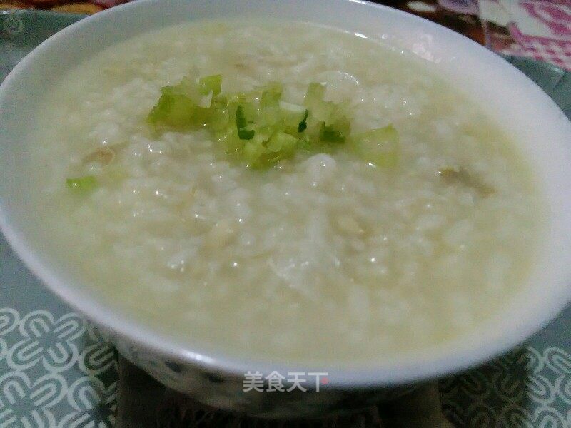 Celery Congee with Scallops and Shredded Chicken recipe