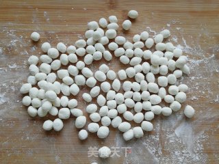 Red Bean and Lotus Seed Xiaoyuanzi Soup recipe