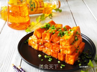 Fried Tofu in Tomato Sauce recipe