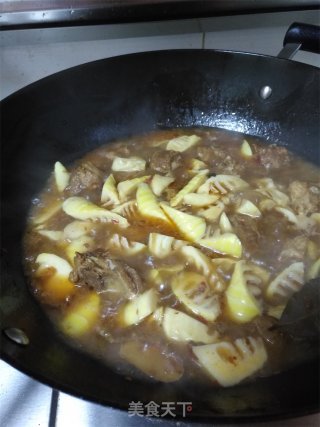 Braised Pork Ribs with Bamboo Shoots recipe