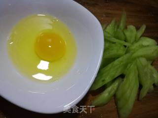 Fried Cucumber with Egg recipe