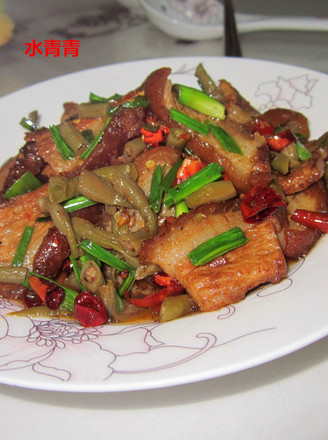 Stir-fried Dongpo Pork with Sour Beans recipe