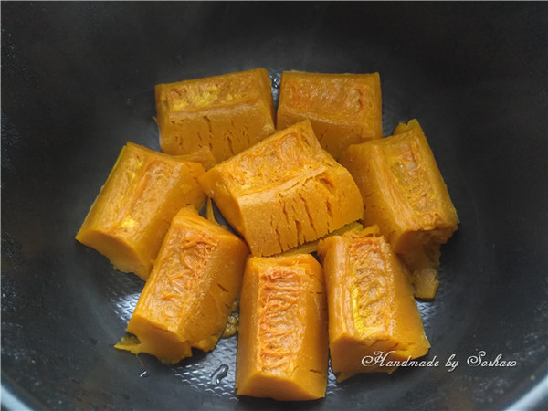 Red Bean Mochi and Pumpkin Puree recipe