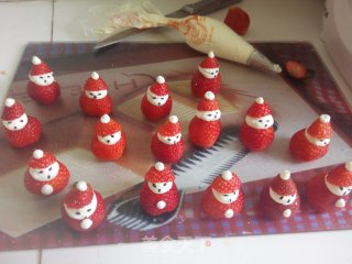# Fourth Baking Contest and is Love to Eat Festival# Strawberry Snowman Cake recipe