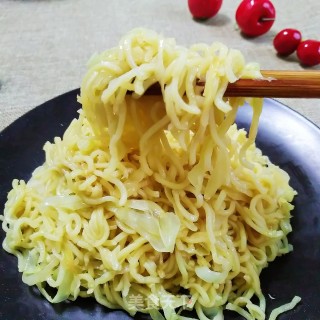 Fried Instant Noodles recipe